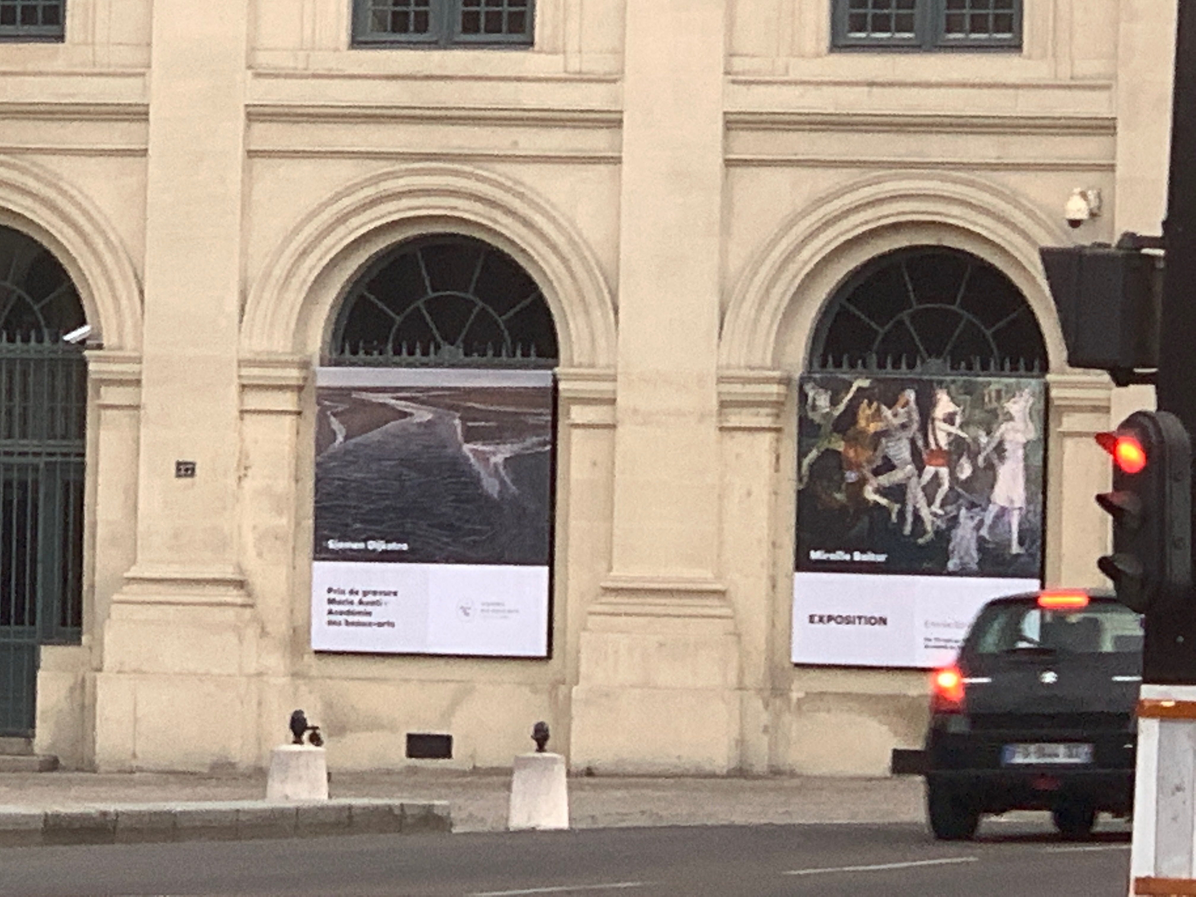 Expositie in Pavillon Comtesse de Caen, Academie des Beaux Arts, Parijs